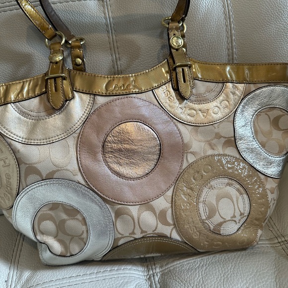 Coach signature Patchwork Carly tote - Picture 2 of 7